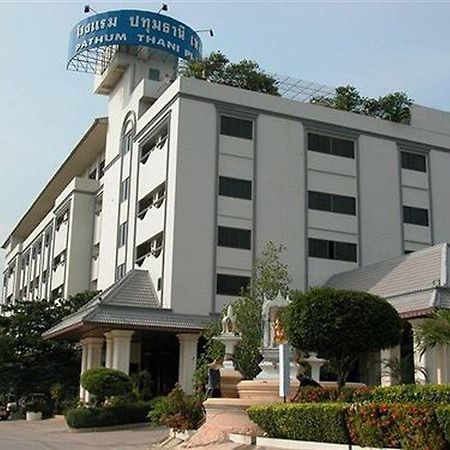Pathumthani Place Hotel Exterior foto